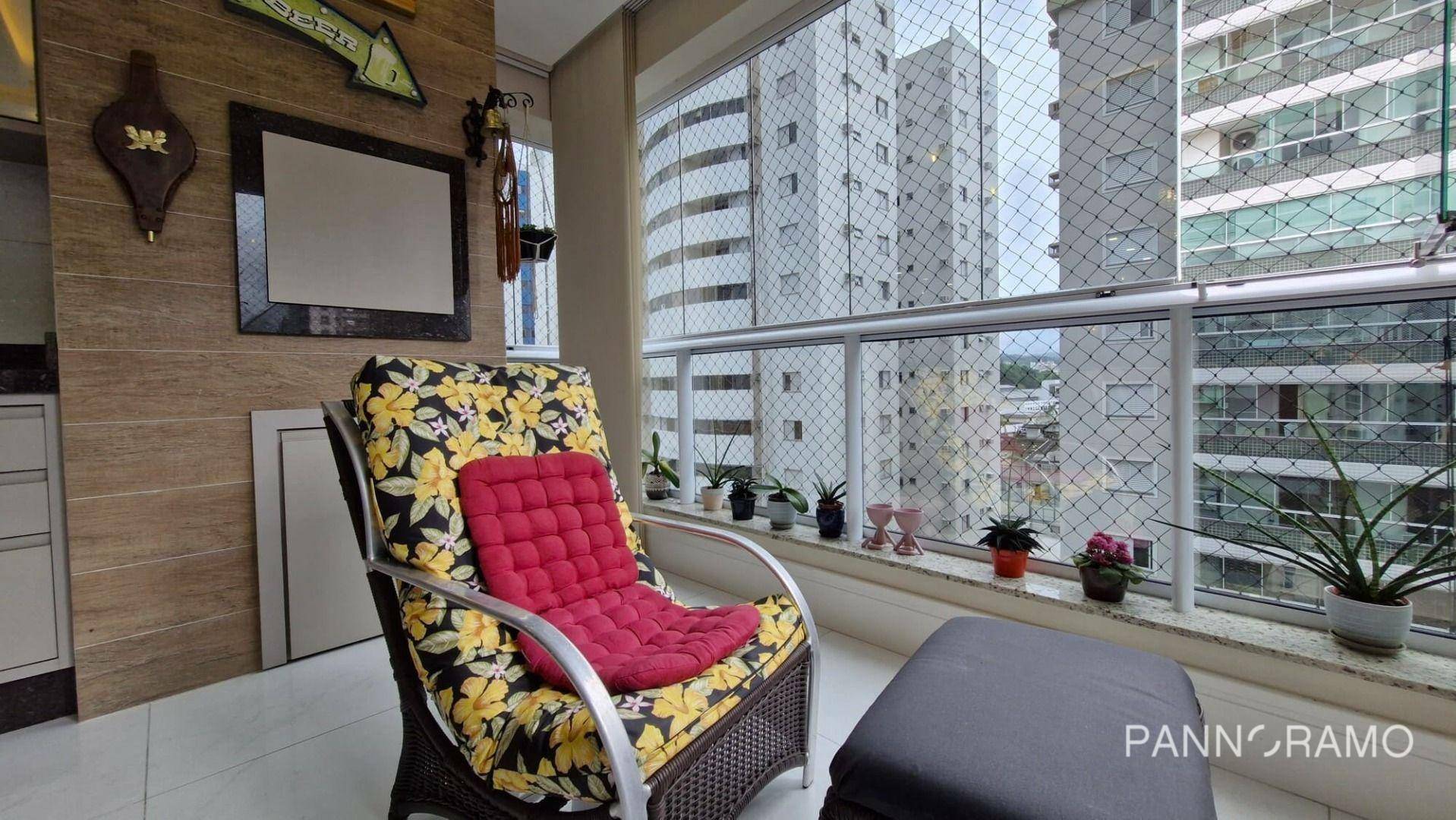 Apartamento à venda com 3 quartos, 168m² - Foto 6