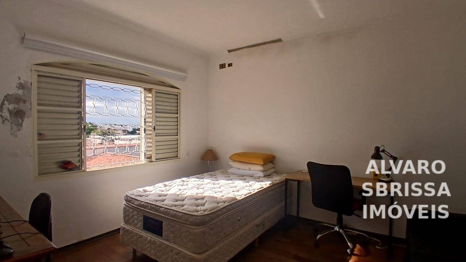 Casa à venda com 3 quartos, 216m² - Foto 53