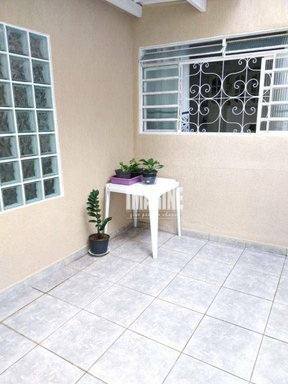 Sobrado à venda com 3 quartos, 224m² - Foto 28