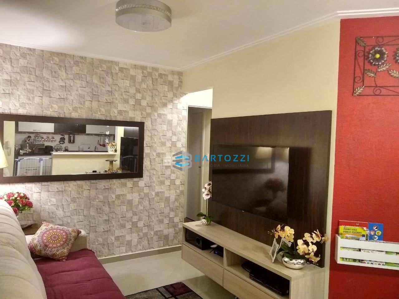 Apartamento à venda com 2 quartos, 60m² - Foto 1