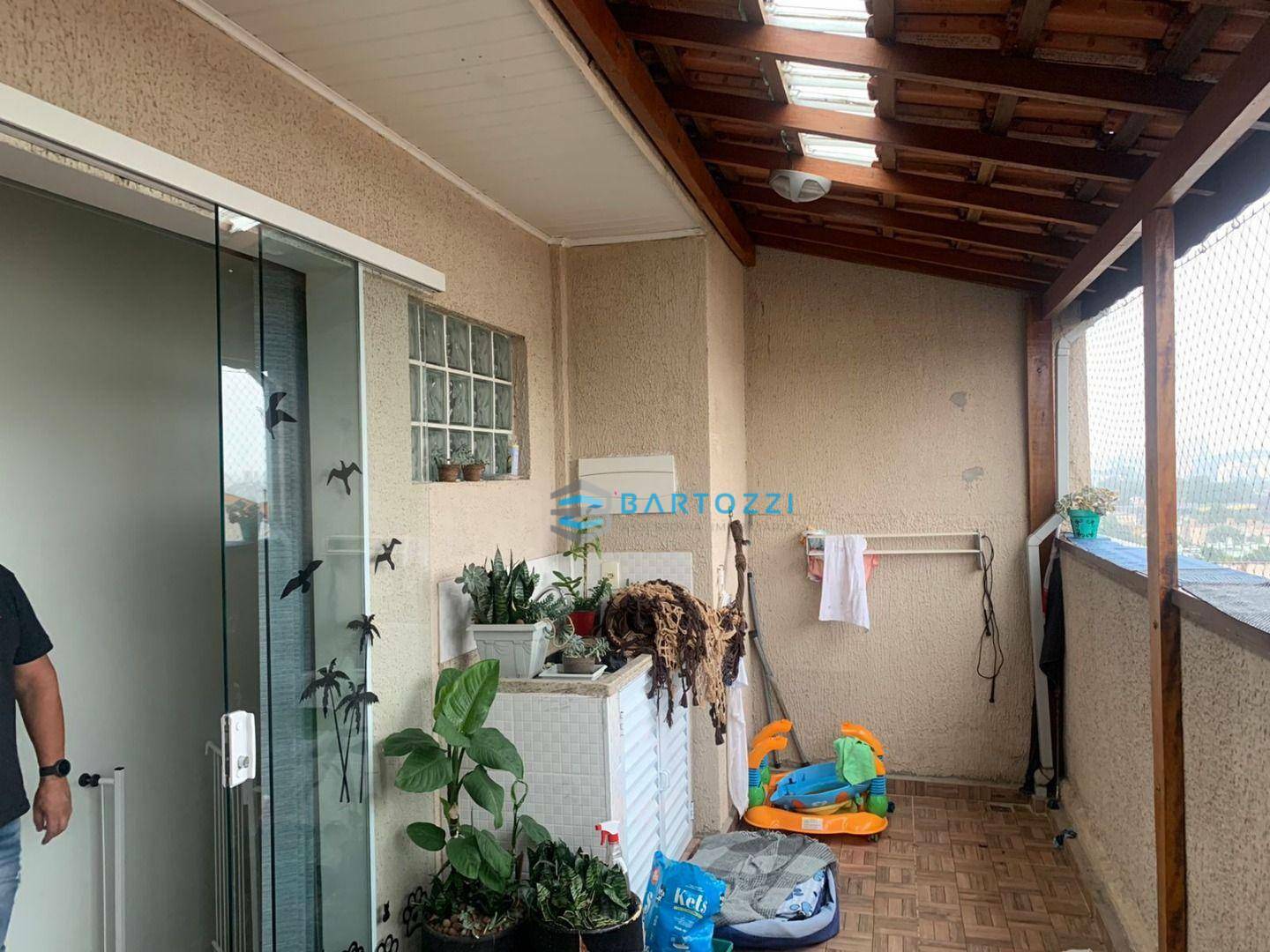 Apartamento à venda com 2 quartos, 108m² - Foto 13