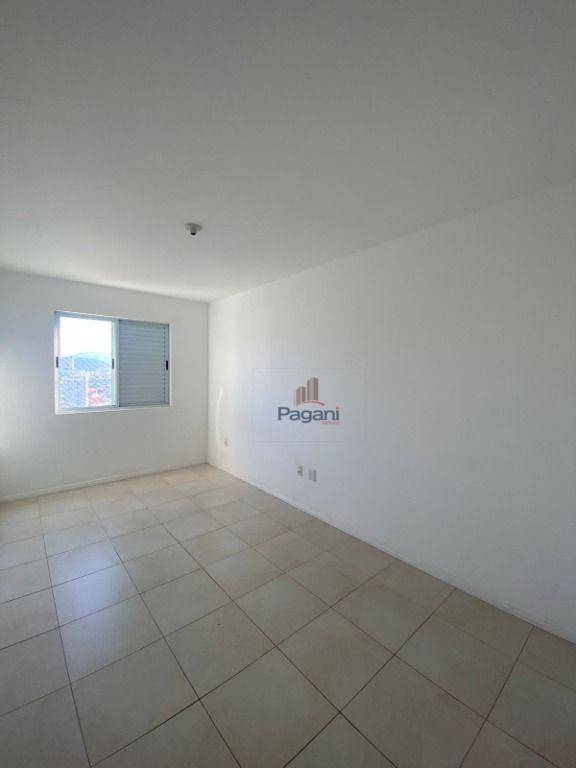 Apartamento à venda com 2 quartos, 83m² - Foto 15