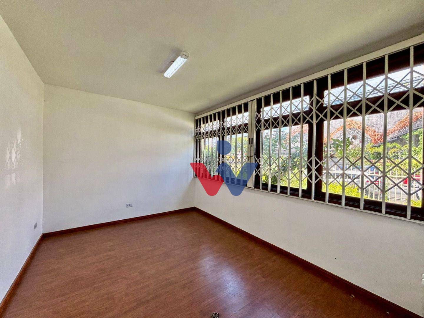 Casa à venda com 3 quartos, 180m² - Foto 10