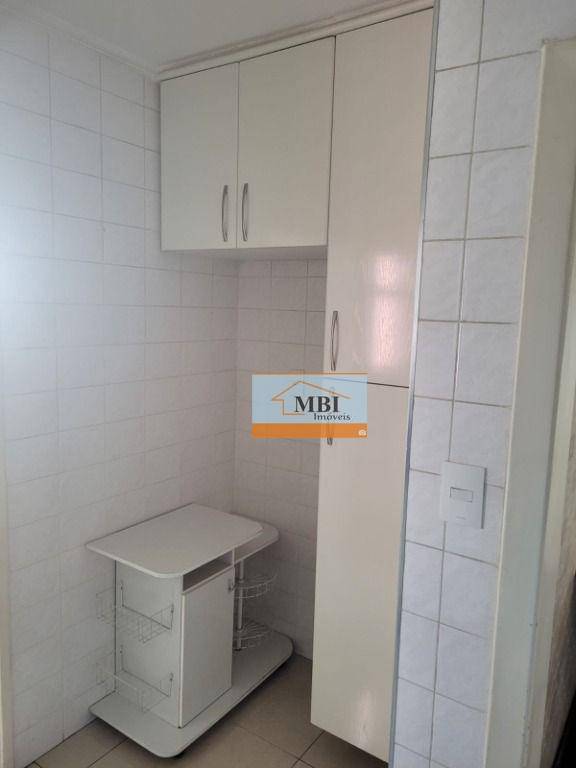 Apartamento à venda com 3 quartos, 82m² - Foto 8