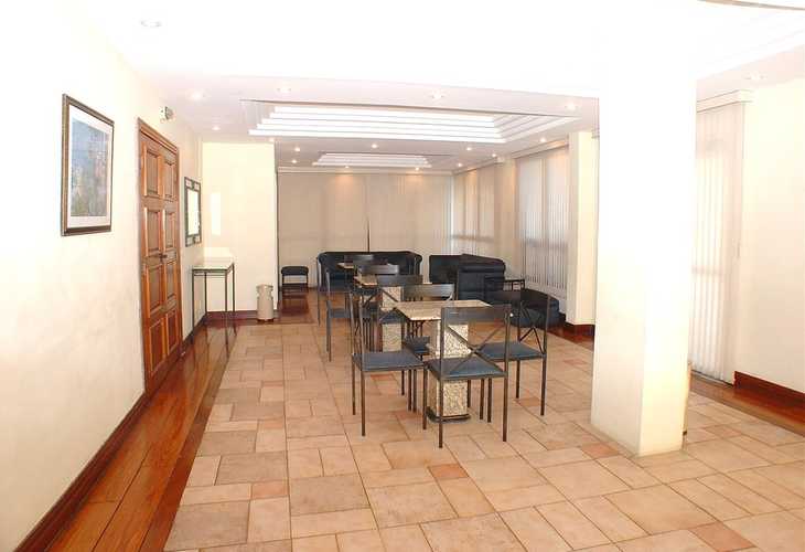 Apartamento à venda com 3 quartos, 145m² - Foto 11