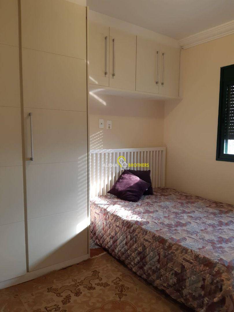 Apartamento à venda com 3 quartos, 94m² - Foto 19