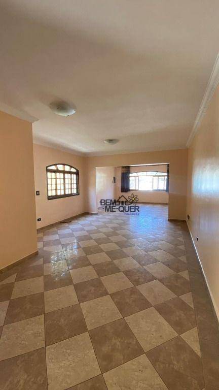 Sobrado à venda com 3 quartos, 277m² - Foto 10