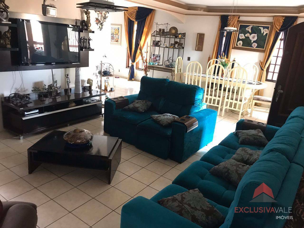 Casa à venda com 3 quartos, 189m² - Foto 3