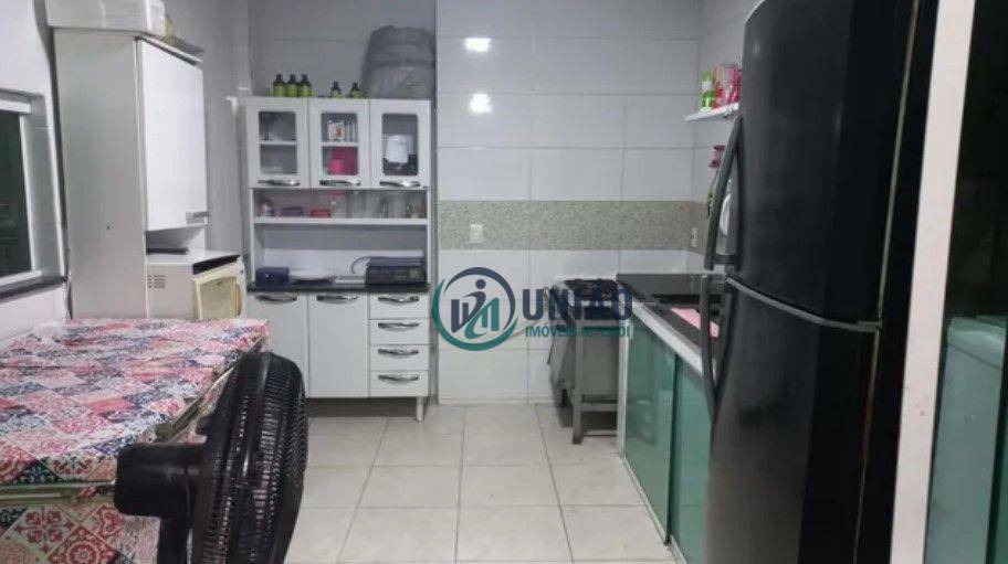 Casa de Condomínio à venda com 4 quartos, 213m² - Foto 21