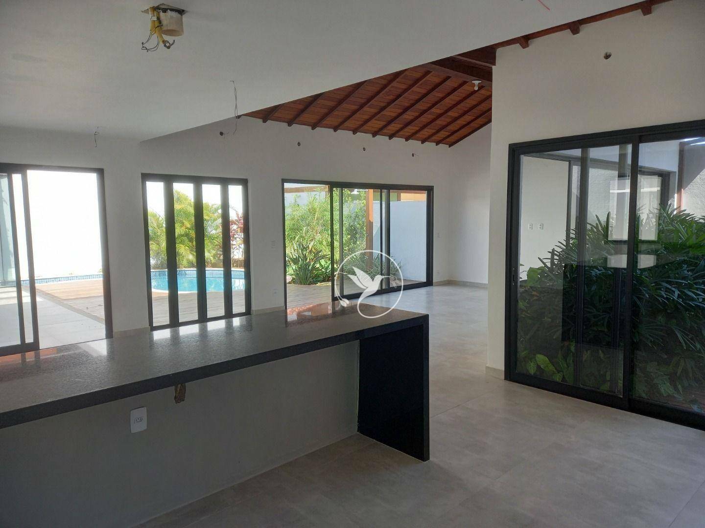 Casa à venda com 4 quartos, 299m² - Foto 7