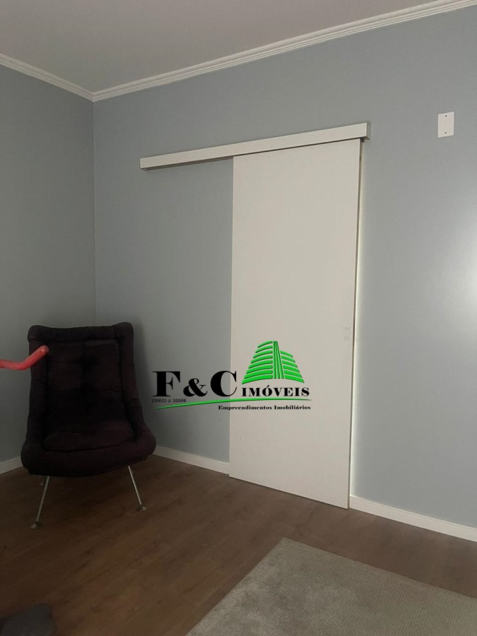 Casa à venda com 3 quartos, 150m² - Foto 7