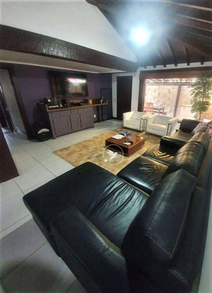 Casa de Condomínio à venda com 4 quartos, 292m² - Foto 12