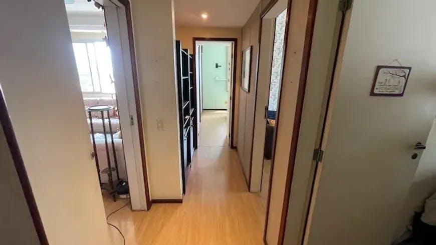 Apartamento à venda com 3 quartos, 107m² - Foto 13