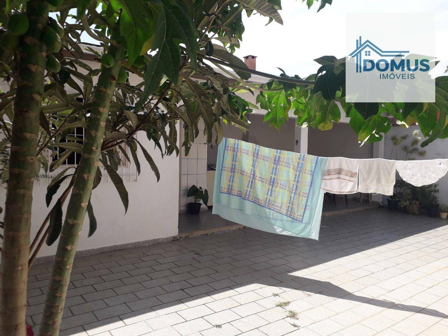 Casa à venda com 3 quartos, 194m² - Foto 47