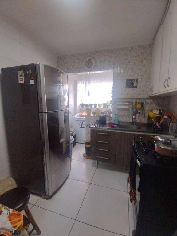 Apartamento à venda com 2 quartos, 63m² - Foto 17