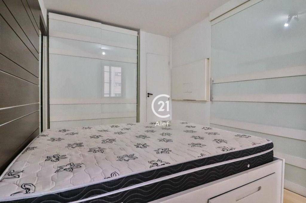 Apartamento à venda com 1 quarto, 40m² - Foto 2