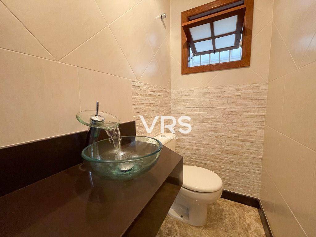 Casa à venda com 4 quartos, 195m² - Foto 11