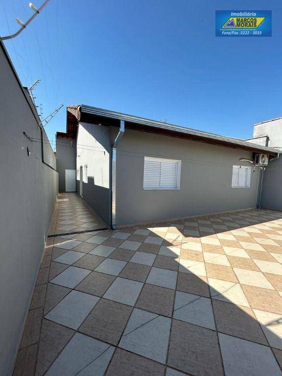 Casa para alugar com 3 quartos, 135m² - Foto 20