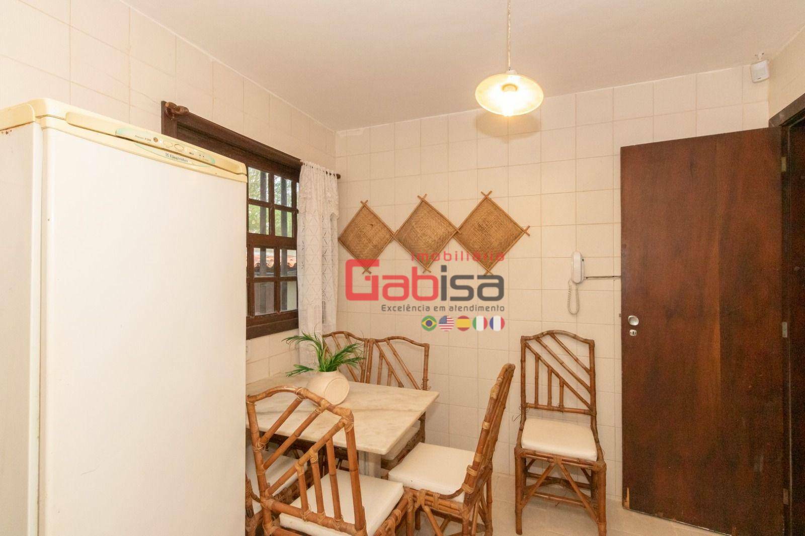 Casa à venda com 4 quartos, 250m² - Foto 19