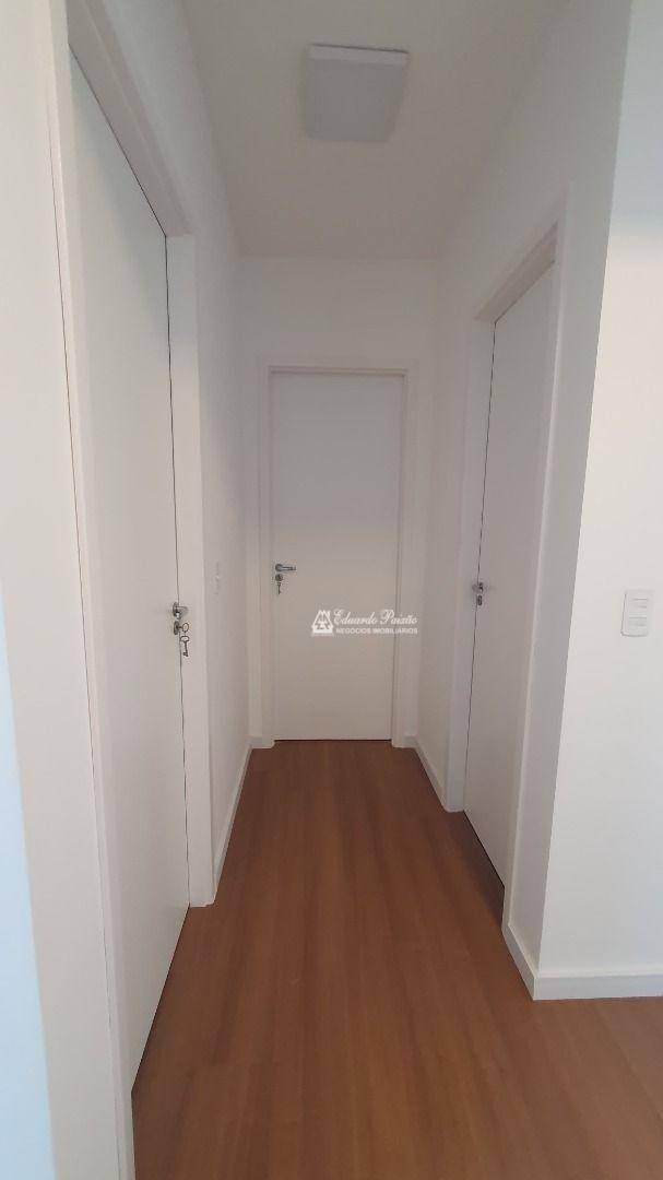 Apartamento para alugar com 2 quartos, 58m² - Foto 10