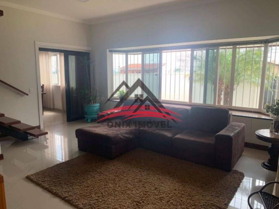 Casa à venda com 4 quartos, 300m² - Foto 18