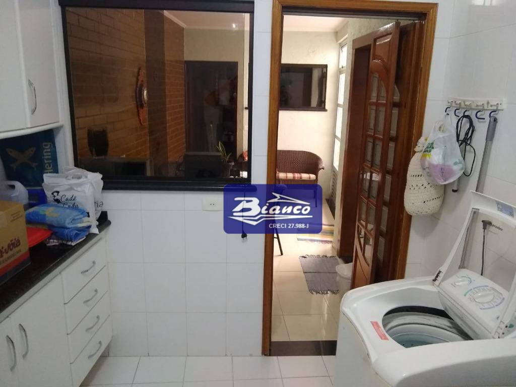 Sobrado à venda com 4 quartos, 240m² - Foto 30