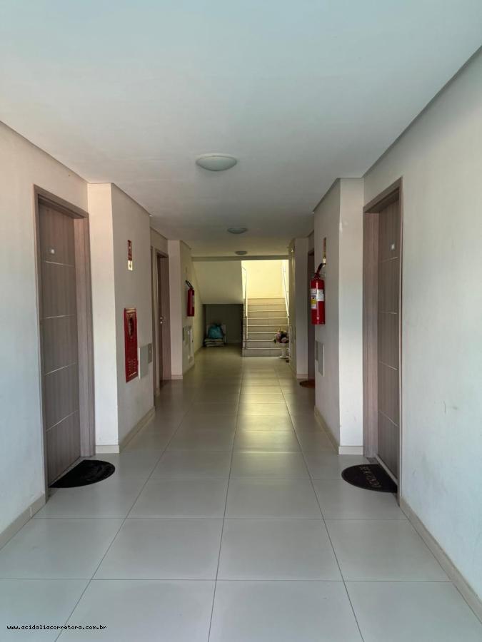 Apartamento à venda com 3 quartos, 79m² - Foto 4