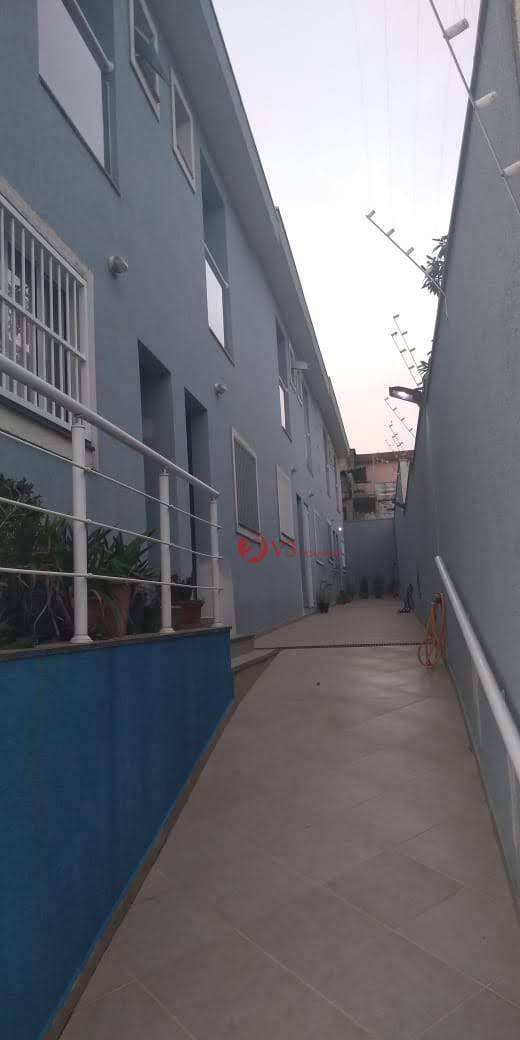 Sobrado à venda com 2 quartos, 75m² - Foto 4