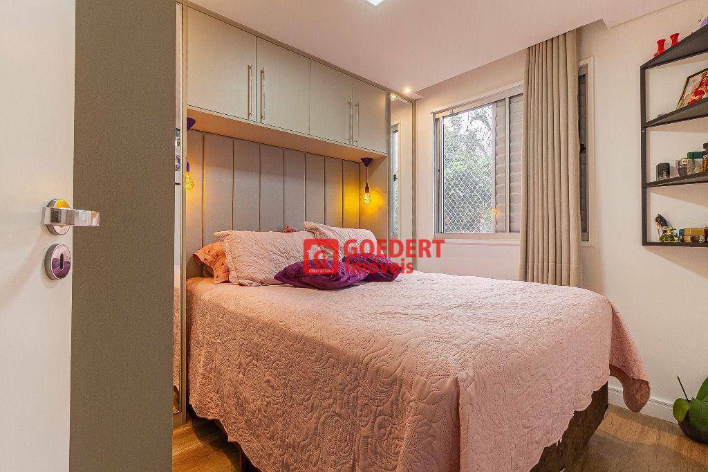 Apartamento à venda com 2 quartos, 44m² - Foto 17