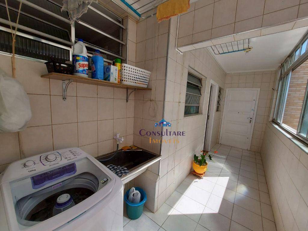 Apartamento à venda com 3 quartos, 185m² - Foto 17