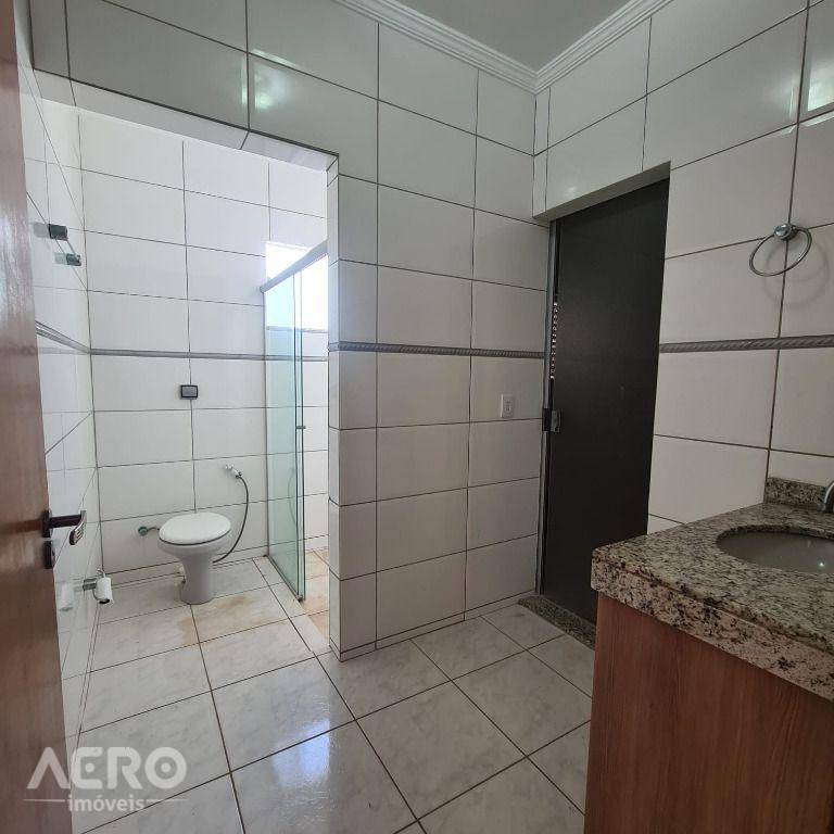 Casa à venda com 3 quartos, 247m² - Foto 20