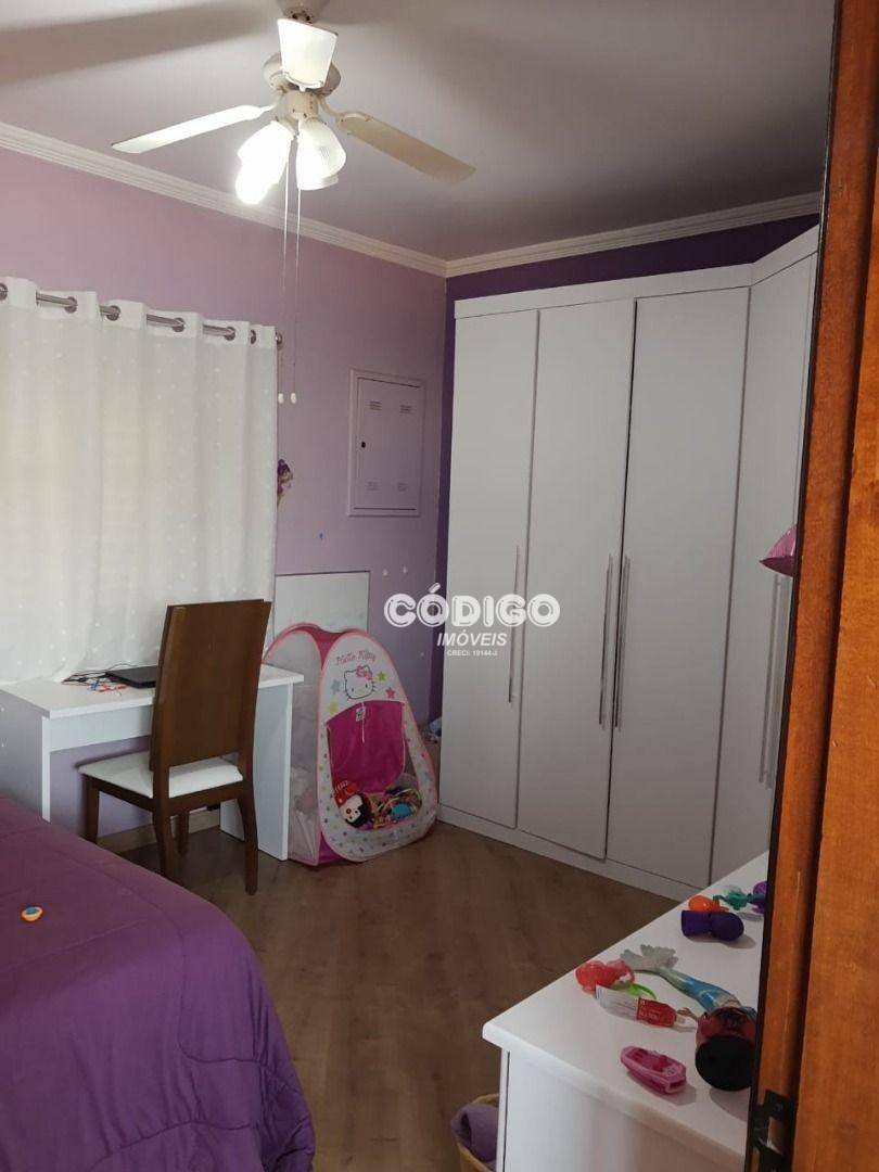 Sobrado à venda com 3 quartos, 234m² - Foto 42