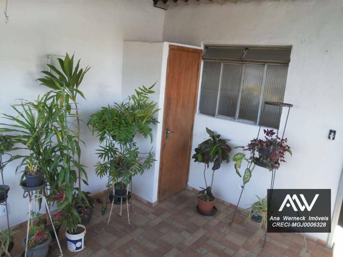 Casa à venda com 9 quartos, 400m² - Foto 34