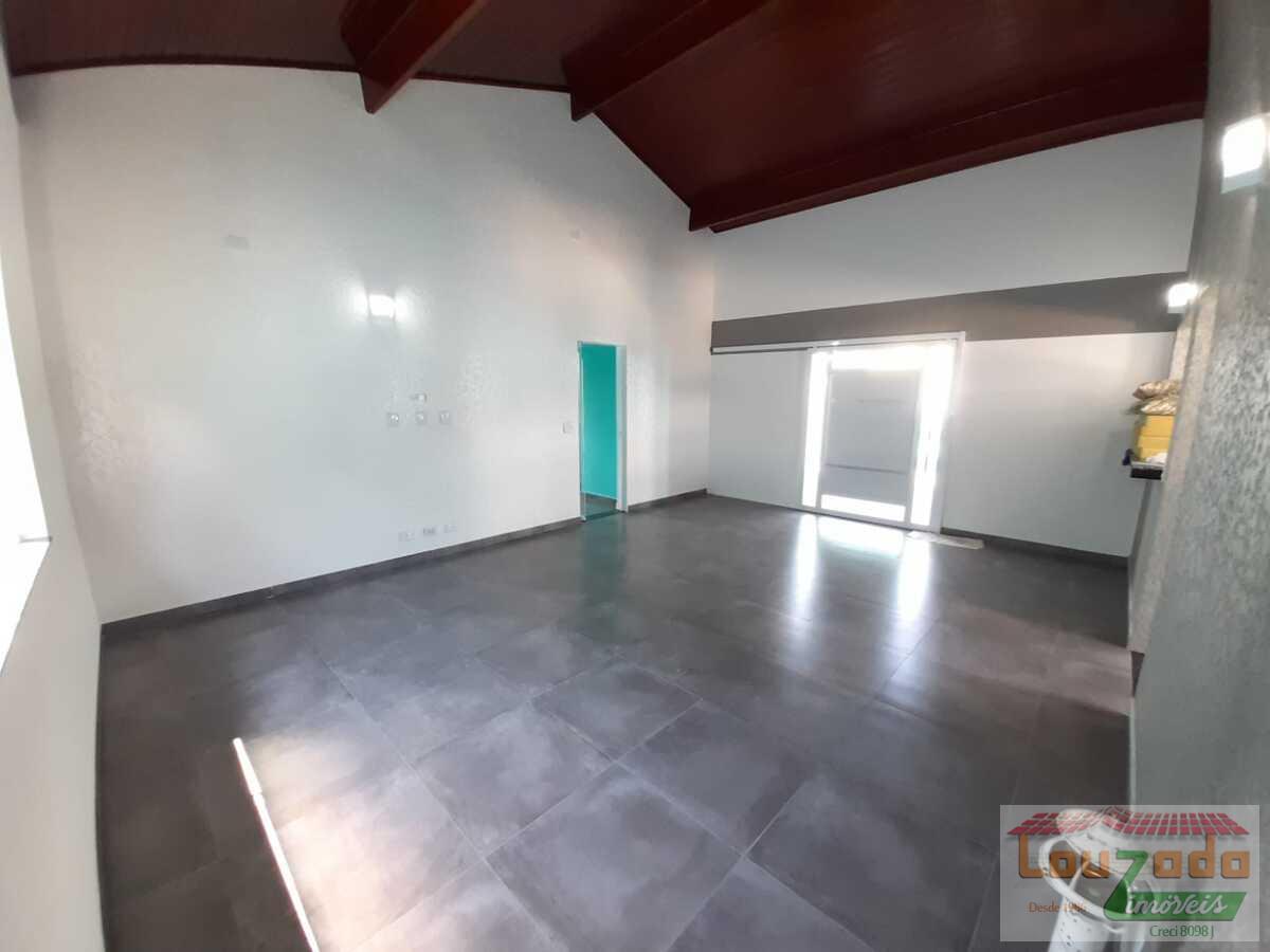 Casa à venda com 4 quartos, 317m² - Foto 4