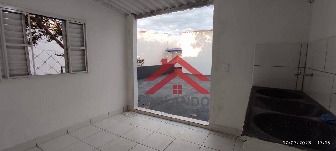 Casa à venda com 2 quartos, 89m² - Foto 7