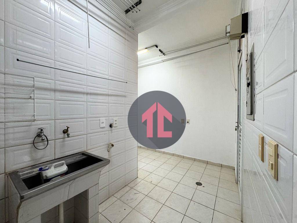 Casa de Condomínio à venda e aluguel com 4 quartos, 321m² - Foto 9
