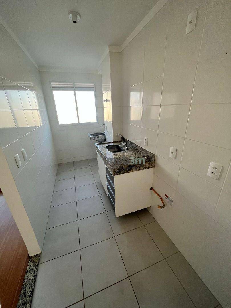 Apartamento para alugar com 2 quartos, 47m² - Foto 8