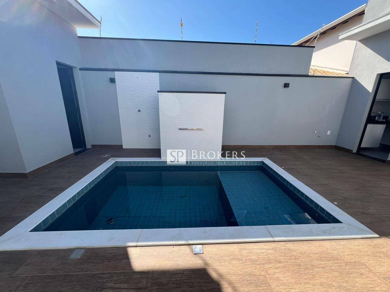 Casa à venda com 3 quartos, 190m² - Foto 4