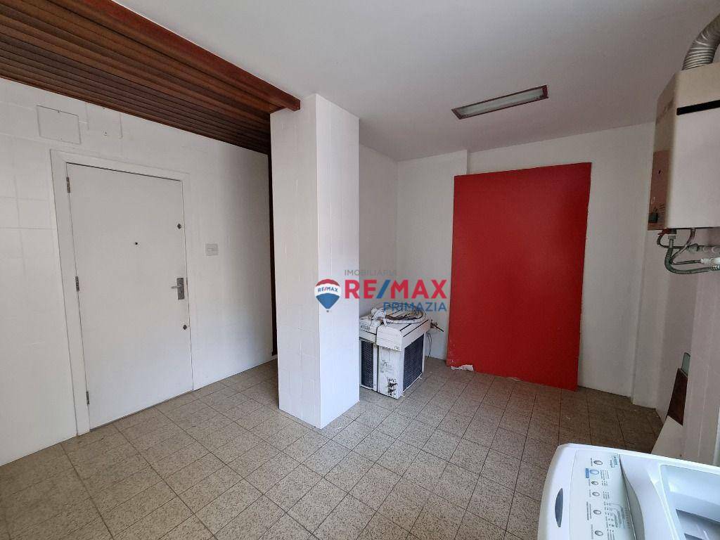 Apartamento à venda com 4 quartos, 230m² - Foto 27