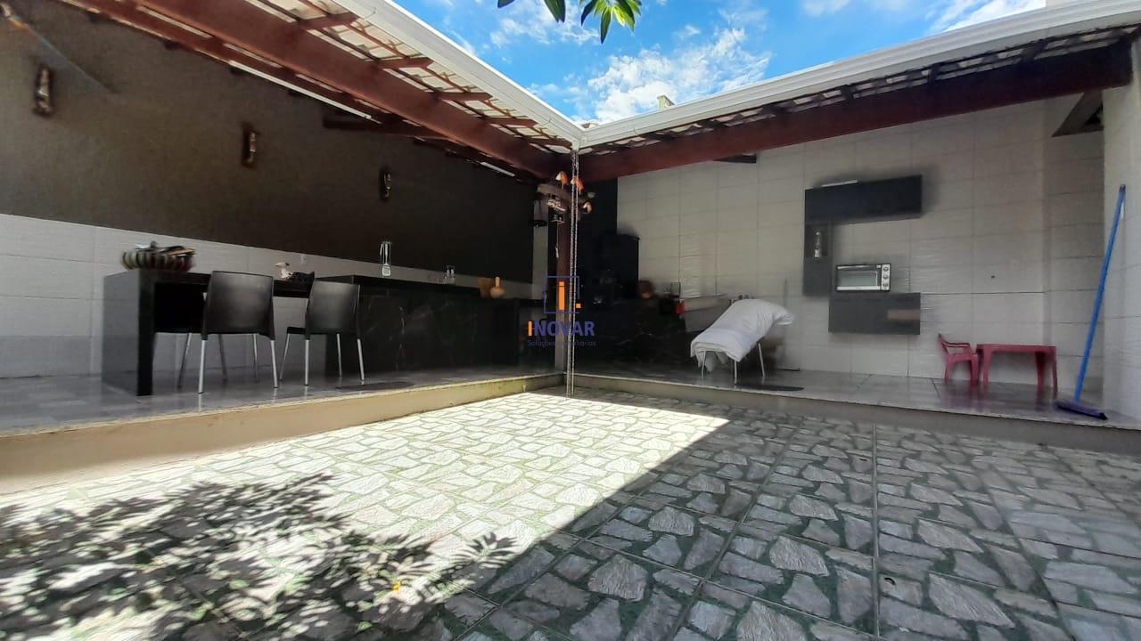 Casa à venda com 4 quartos, 360m² - Foto 20