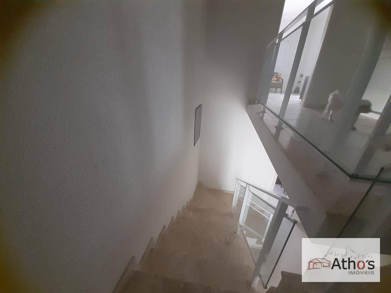 Sobrado à venda com 4 quartos, 330m² - Foto 36