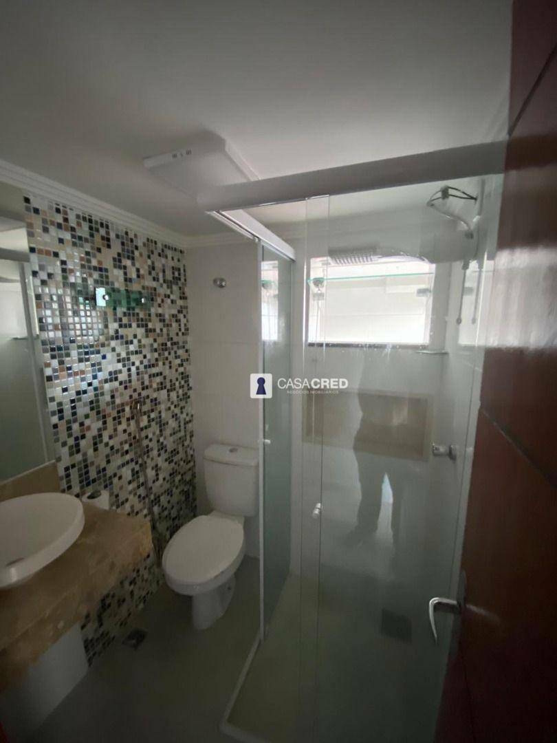 Casa à venda com 3 quartos, 300m² - Foto 6