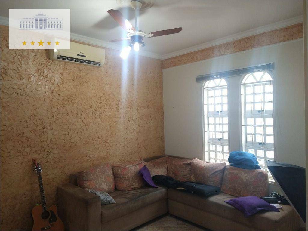 Casa, 3 quartos, 249 m² - Foto 5