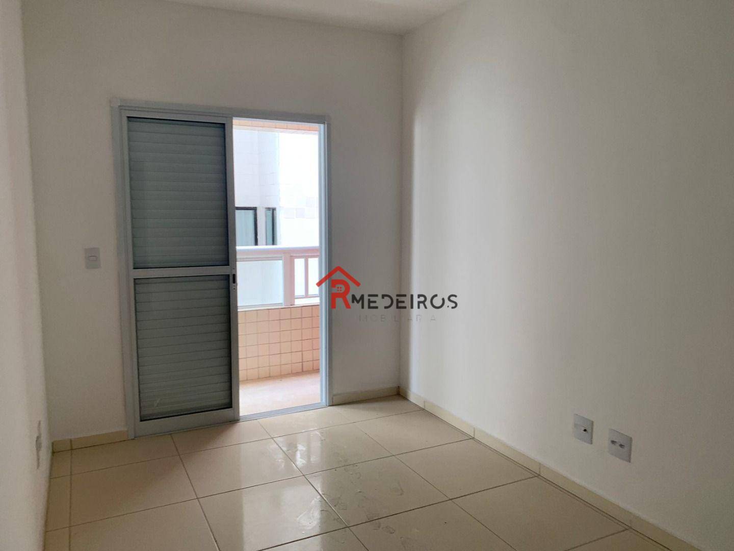 Apartamento à venda com 2 quartos, 63m² - Foto 12