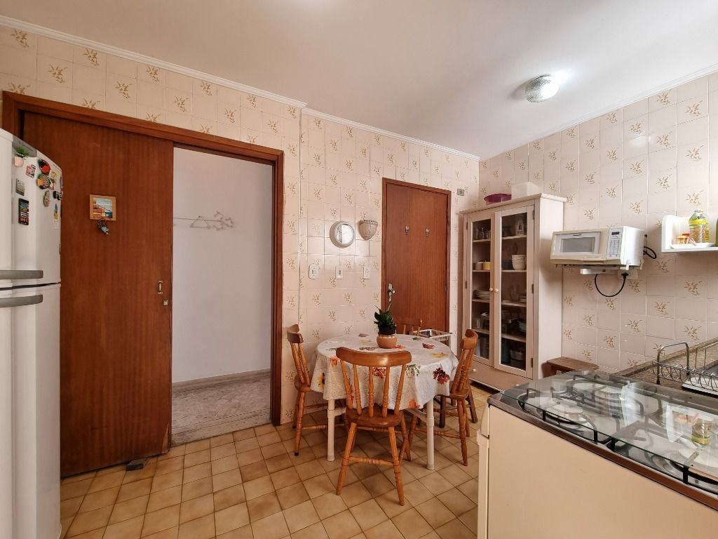 Apartamento à venda com 2 quartos, 90m² - Foto 17