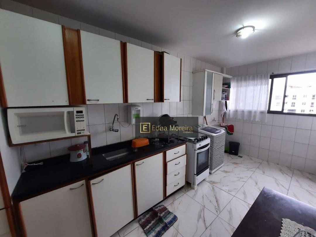 Apartamento à venda com 2 quartos, 85m² - Foto 7