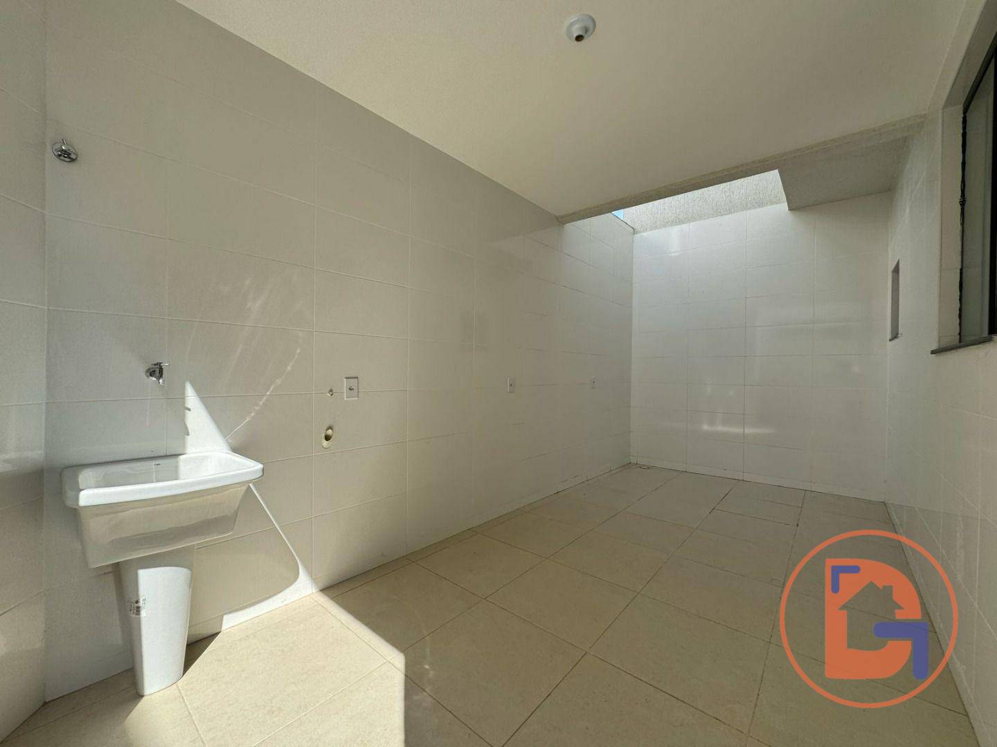 Casa à venda com 3 quartos, 145m² - Foto 8