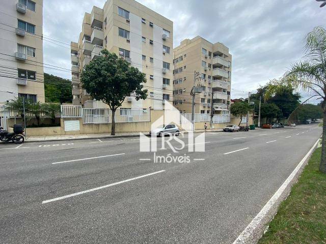 Apartamento à venda com 2 quartos, 60m² - Foto 18