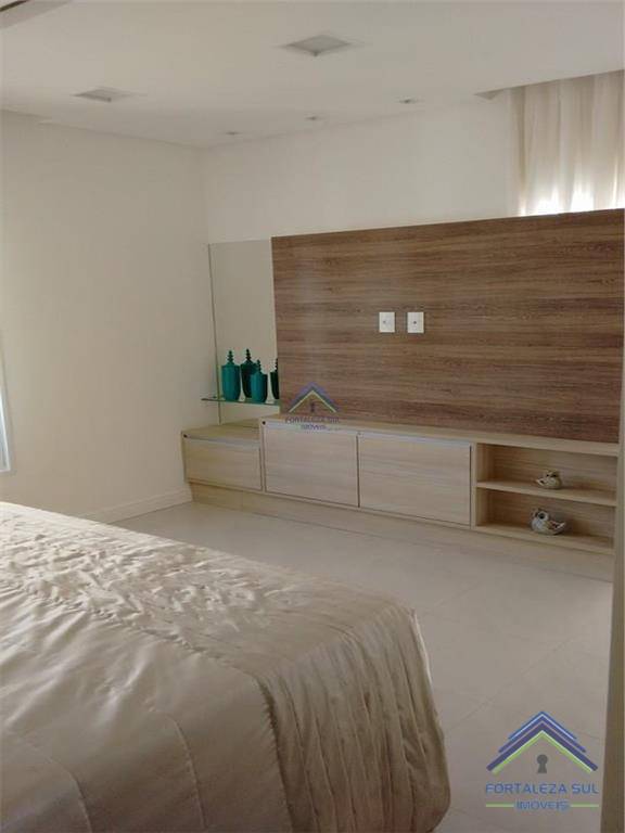 Casa de Condomínio à venda com 4 quartos, 180m² - Foto 15