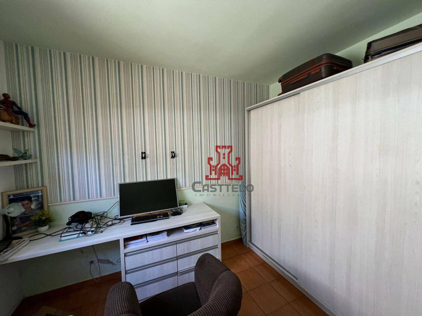 Casa à venda com 3 quartos, 155m² - Foto 5